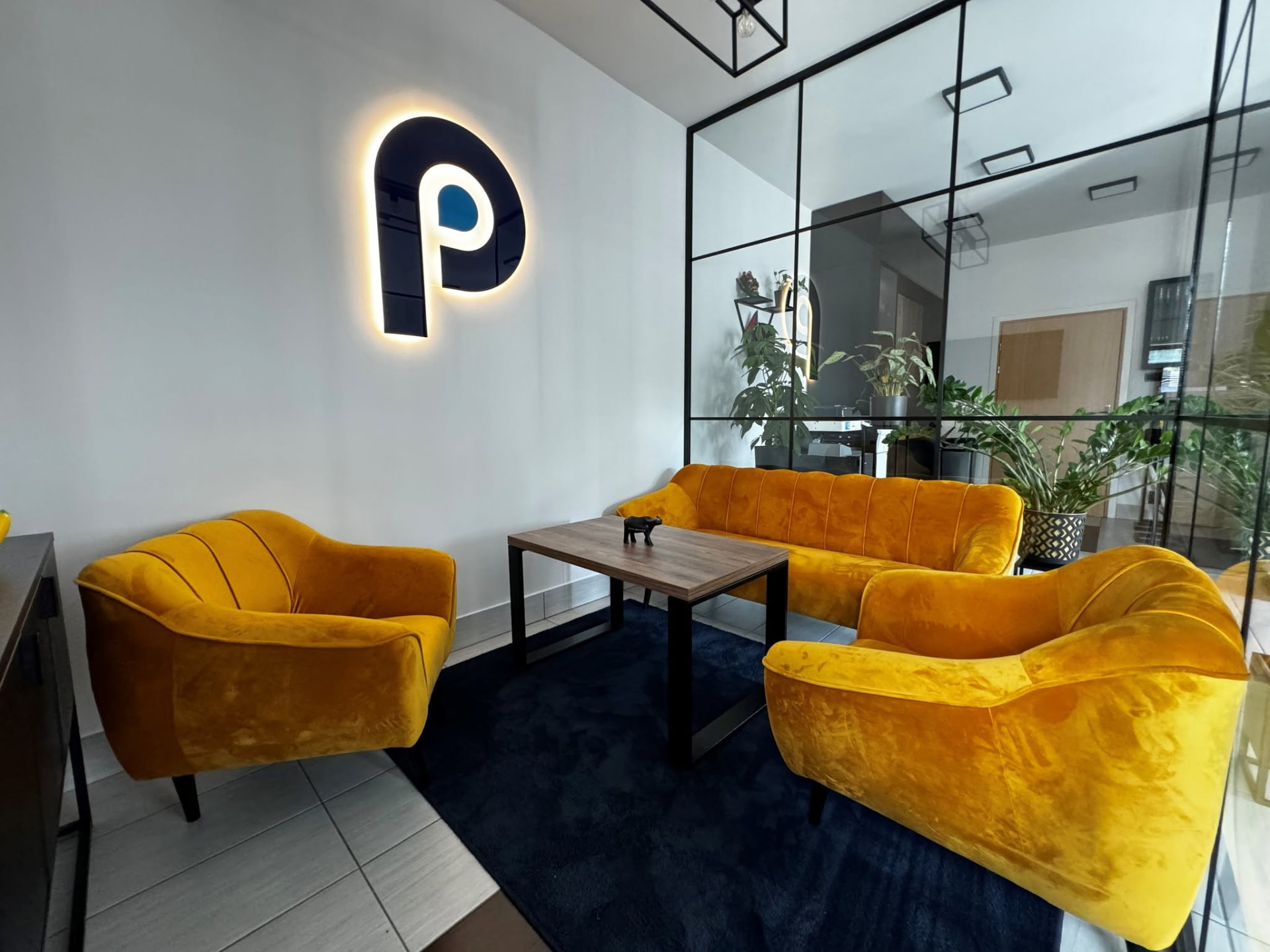 Strefa spotkań w biurze Primework
